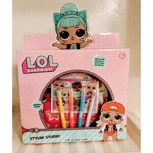 LOL Surprise Stylin Studio Set 100 Pc